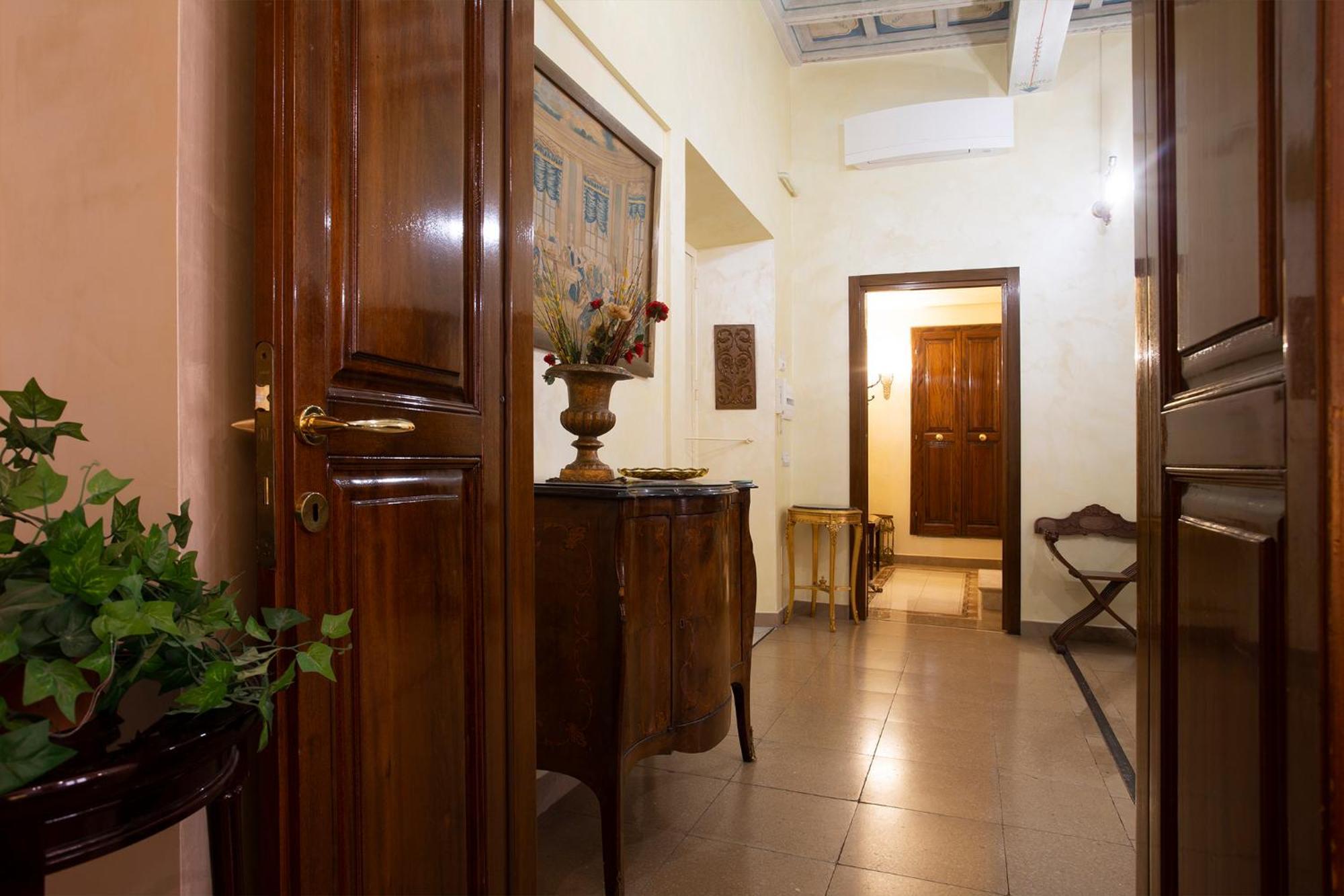 Apartment Domus Minervae