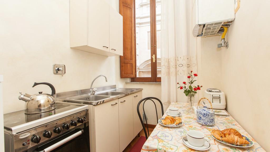 Domus Minervae Apartment Rome
